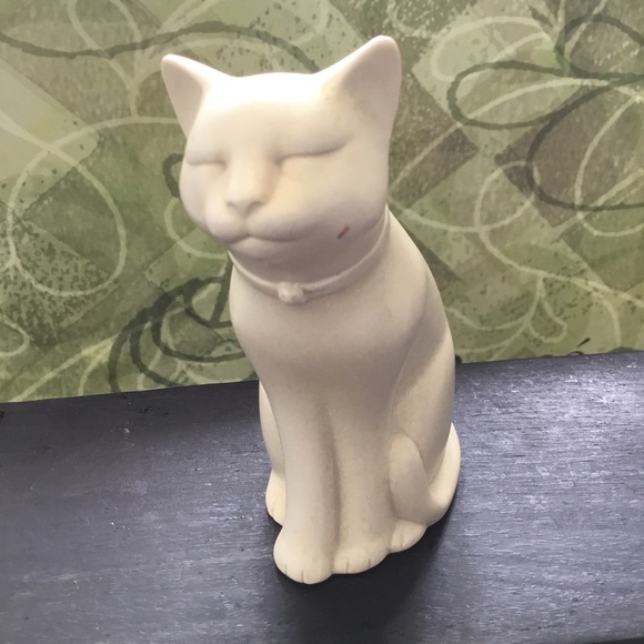 Eclipse Other - Vtg Sitting Cream Kitty Cat Stone Casting Figurine Eclipse Wales 4” Statue